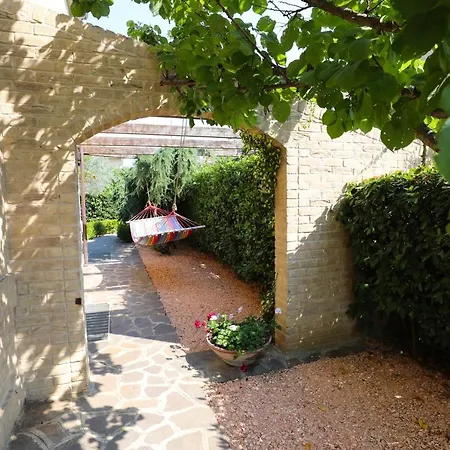 Bed & Breakfast Family