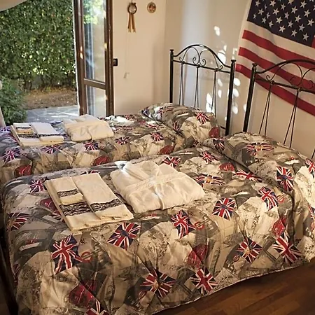 Bed and breakfast Family 4*
